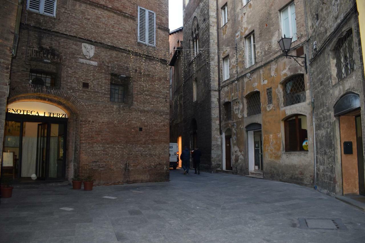 Apartamento Siena Centro, Civetta Exterior foto